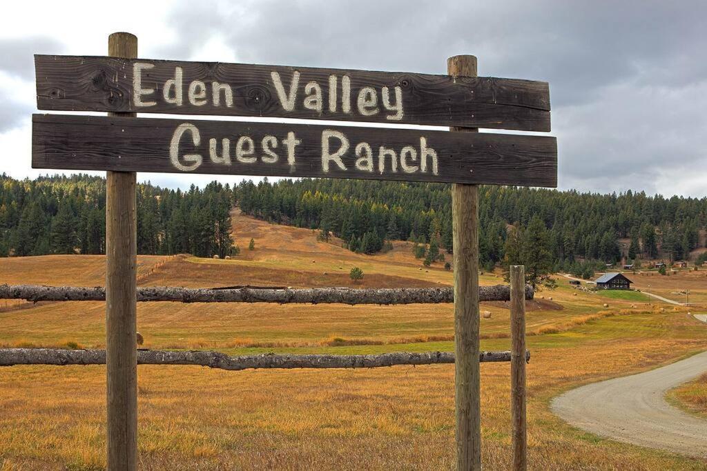 Wilderness Cabin - Eden Valley Oroville المظهر الخارجي الصورة