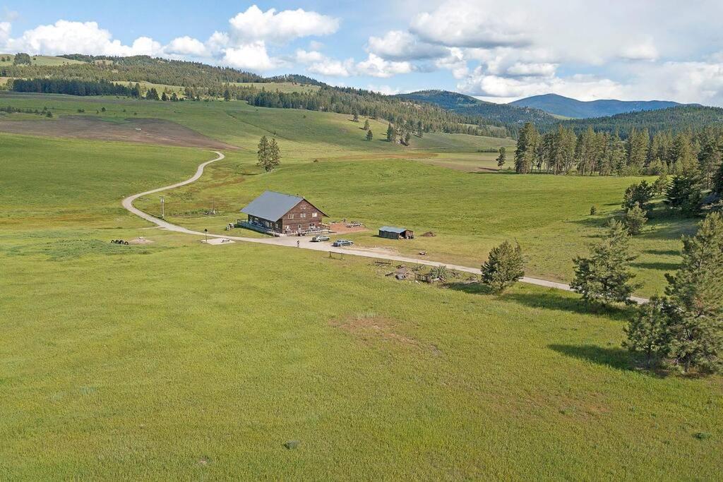 Wilderness Cabin - Eden Valley Oroville المظهر الخارجي الصورة